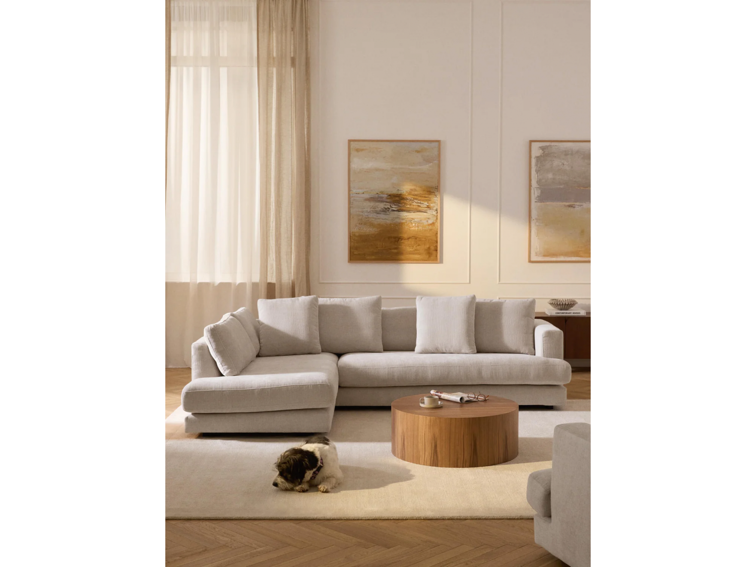 Seccional marina + 4 cojines decorativos Seccional marina + 4 cojines decorativos