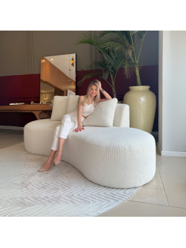 Sofá Curvo Trump 210 cm x 80 cm en Tela Bouclé Ovejero | Estilo Moderno de Lujo – Lmueble Perú